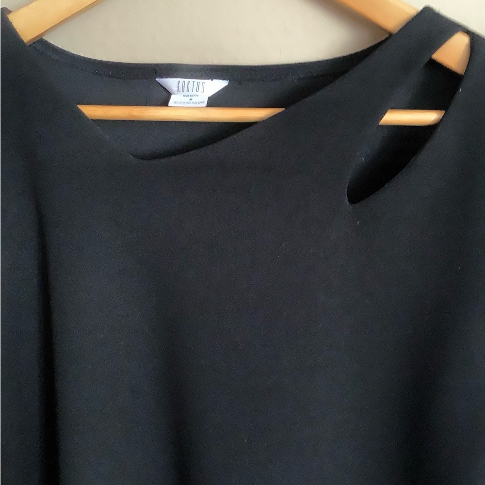 Sexy Kaktus Black Asymmetrical Neckline Women’s Top Medium Made USA